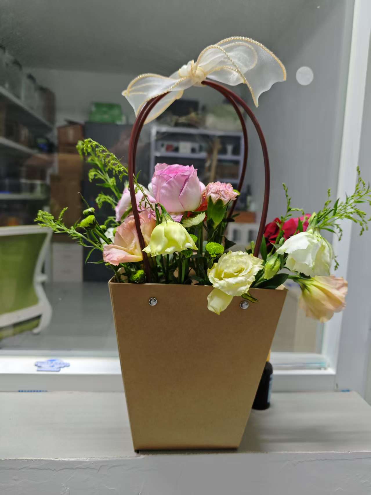 大宝子自己插的花，拿来新鲜两天